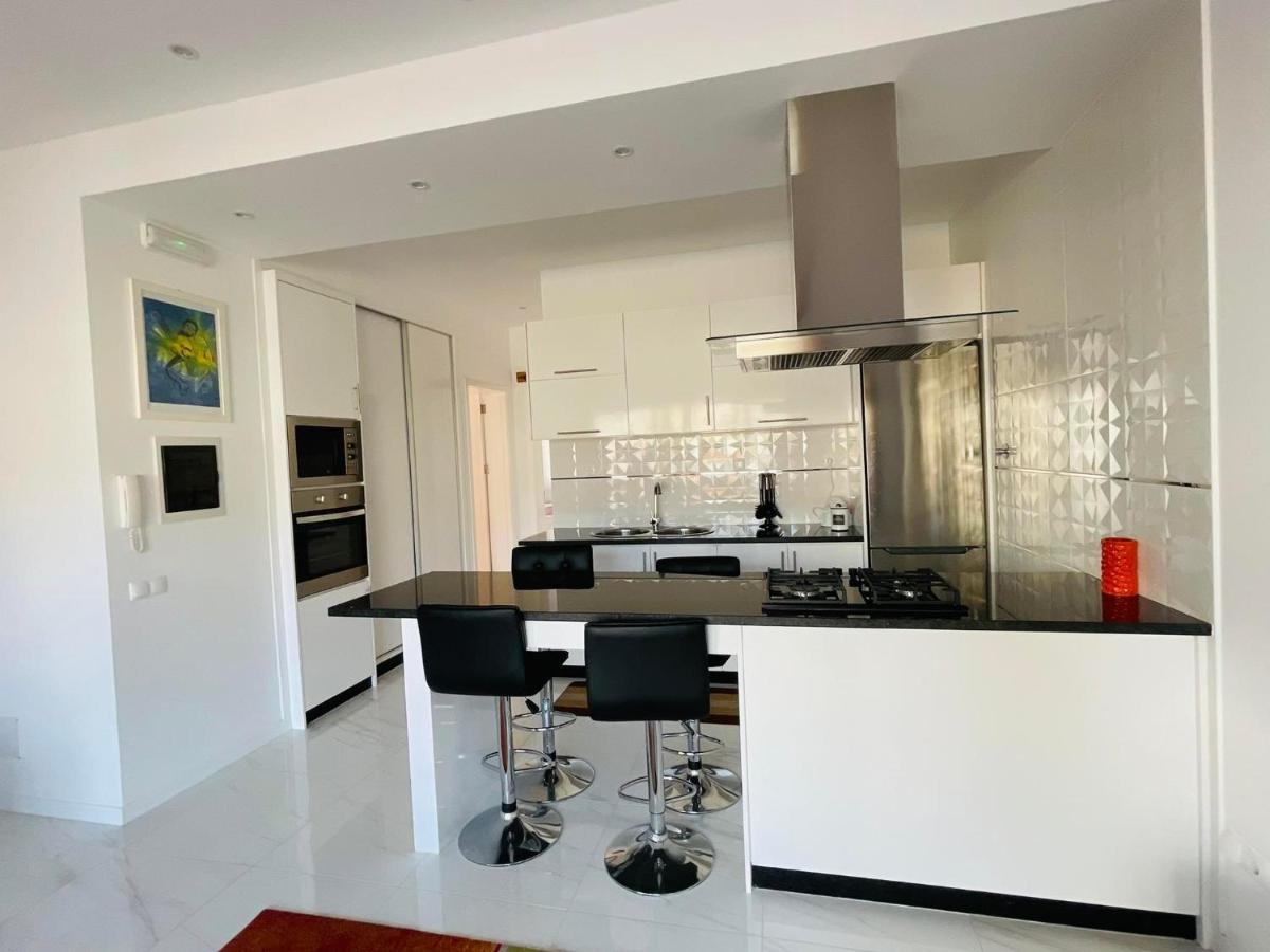 Duarte Apartments - Laginha มินเดโล ภายนอก รูปภาพ