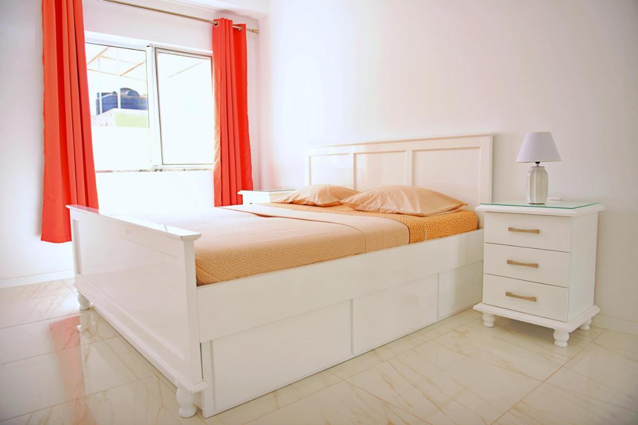 Duarte Apartments - Laginha มินเดโล ภายนอก รูปภาพ